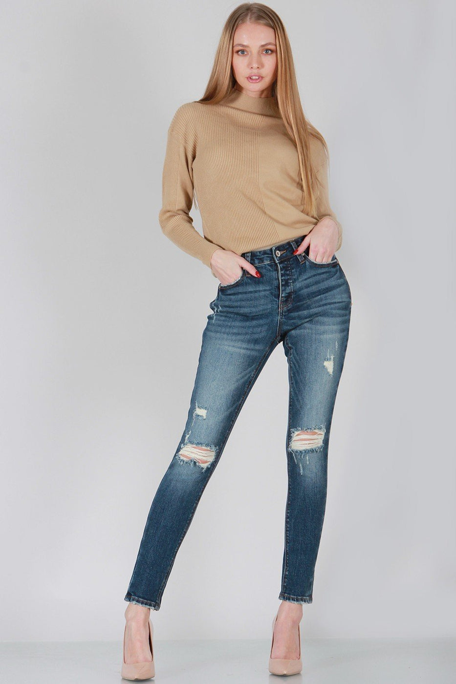 Women's MidRise Skinny With Destroy Jean